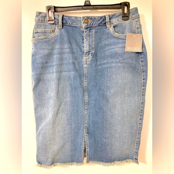 Falls Creek Dresses & Skirts - NWT Falls Creek Women’s Straight Denim Skirt